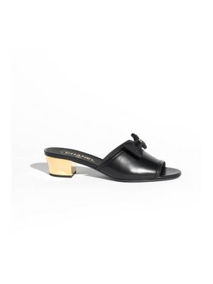 CHANEL Mules