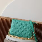 LV Coussin BB