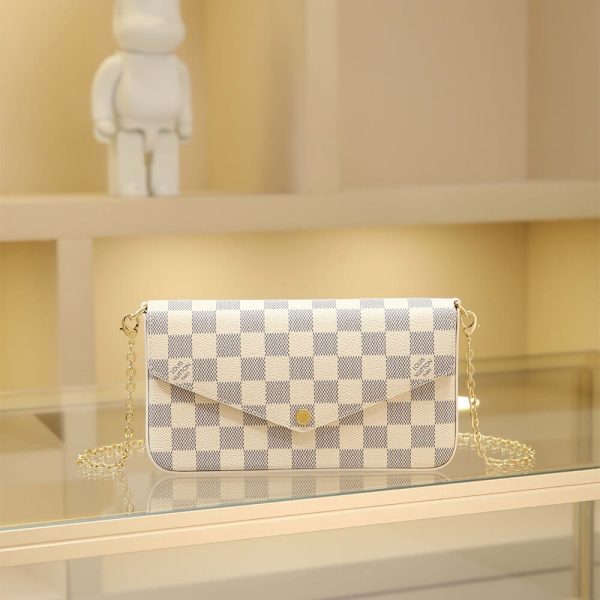 LV Felicie Pochette