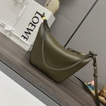 LOEWE Mini Hammock hobo in classic calfskin(HIGH-END GRADE)