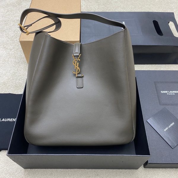 YSL LE 5 À 7 large soft leather bag