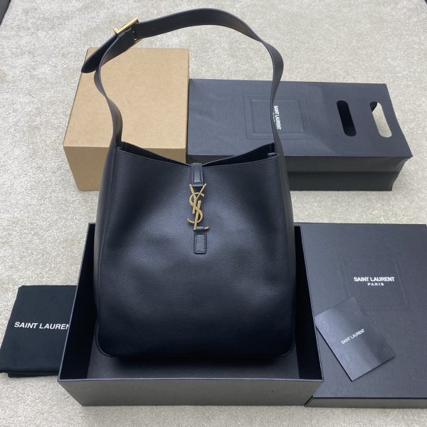 YSL LE 5 À 7 large soft leather bag