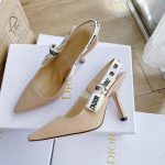 J'Adior Slingback Pump