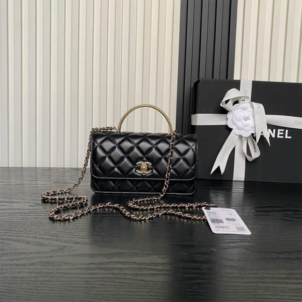 Chanel CLUTCH WITH CHAIN(HIGH-END GRADE)