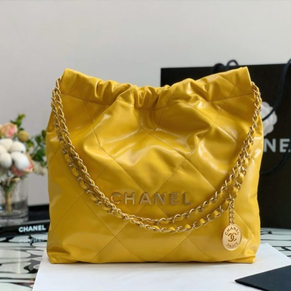 CHANEL 22 SMALL HANDBAG(high-end grade)