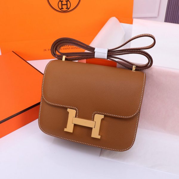 Hermes Constance 18