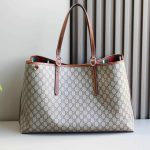 GG Emblem large tote bag
