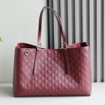 GG Emblem large tote bag
