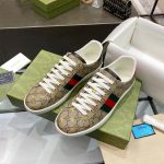 Ace GG Supreme sneaker with bees