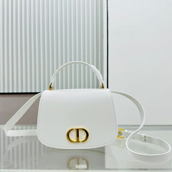 Medium 30 Montaigne Avenue Top Handle Bag