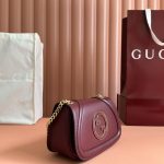 Gucci Blondie small shoulder bag