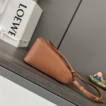 LOEWE Mini Hammock hobo in classic calfskin(HIGH-END GRADE)