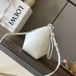 LOEWE Mini Hammock hobo in classic calfskin(HIGH-END GRADE)