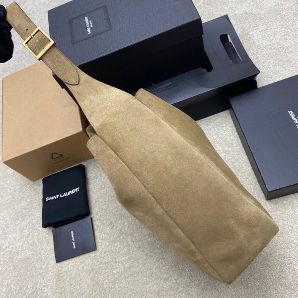 YSL Large LE 5 À 7 bag in soft suede
