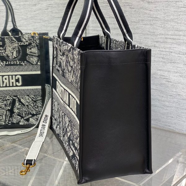 Medium Dior Book Tote