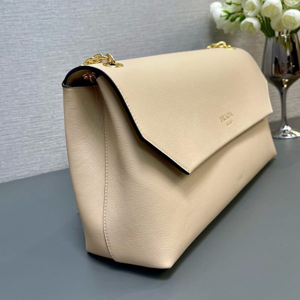 Prada Medium leather shoulder bag (HIGH-END GRADE)