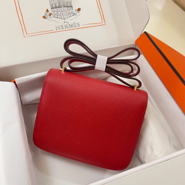 Hermes Constance 18