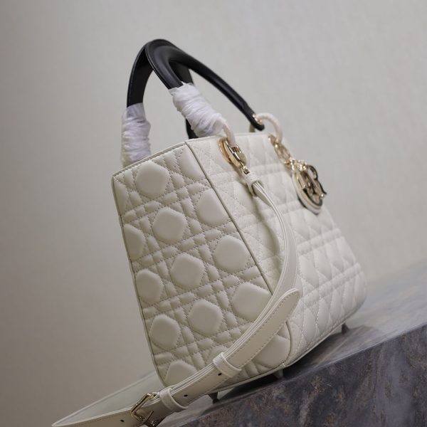 Medium Lady Dior Bag