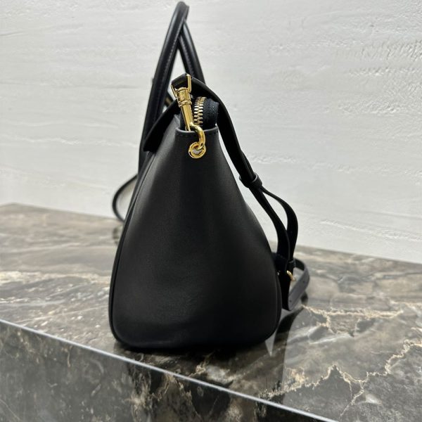 CELINE MEDIUM SMILING NEW LUGGAGE IN SUPPLE SHINY LAMBSKIN(HIGH-END GRADE)