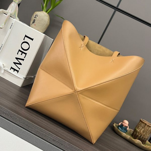 LOEWE Medium Puzzle Fold tote in shiny calfskin(HIGH-END GRADE)