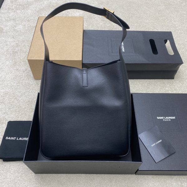 YSL LE 5 À 7 large soft leather bag