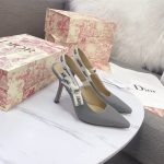 J'Adior Slingback Pump