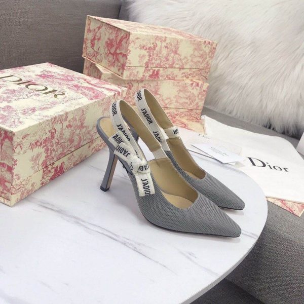 J'Adior Slingback Pump