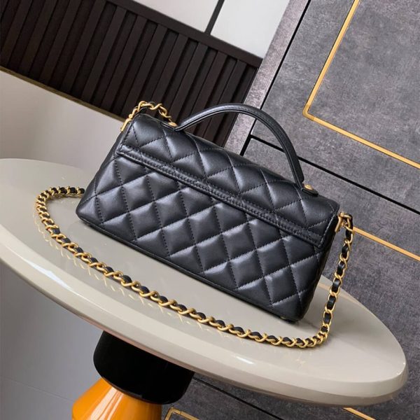 CHANEL Mini Flap Bag with Top Handle(high-end grade)