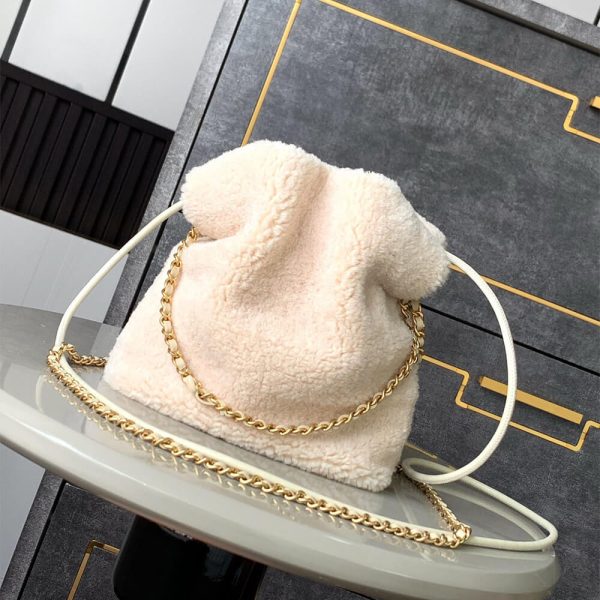 CHANEL 22 MINI HANDBAG(HIGH-END GRADE)