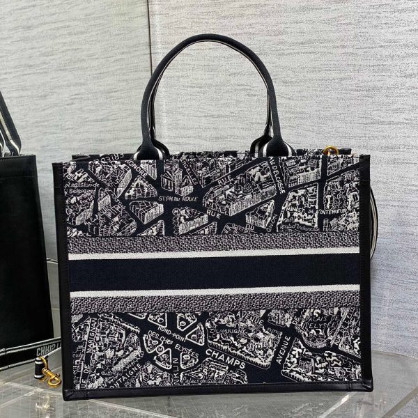 Medium Dior Book Tote