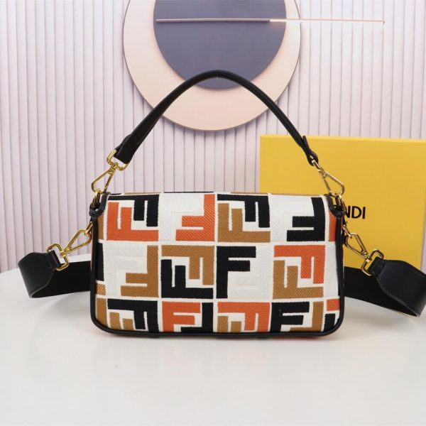 Fendi Baguette(high-end grade)