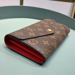 Louis Vuitton Sarah Wallet