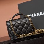 Chanel CLUTCH WITH CHAIN(HIGH-END GRADE)