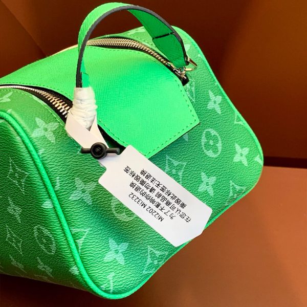 LV Dopp Kit