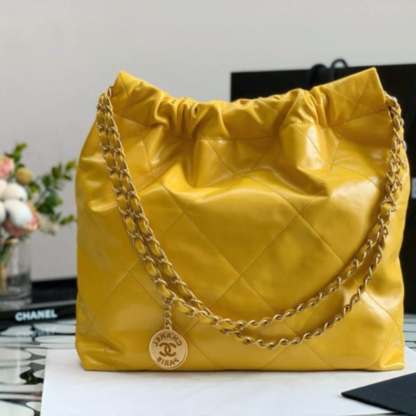 CHANEL 22 SMALL HANDBAG(high-end grade)
