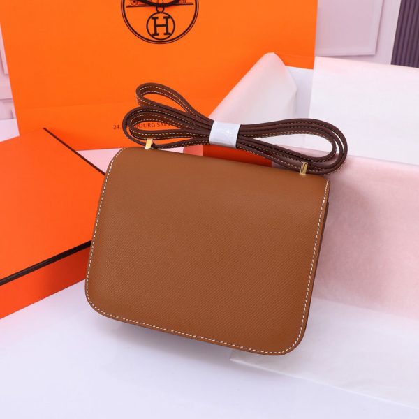 Hermes Constance 18
