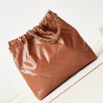 CHANEL 22 HANDBAG(high-end grade)