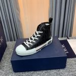 B23 HIGH-TOP SNEAKER