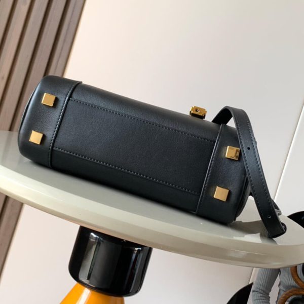 LOEWE Amazona 23 Cropped bag in nappa calfskin(HIGH-END GRADE)