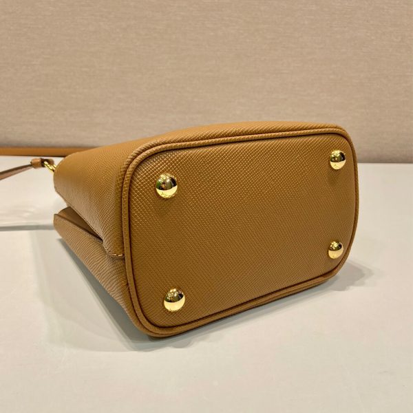 Prada Panier Saffiano Leather Mini Bag(high-end grade)