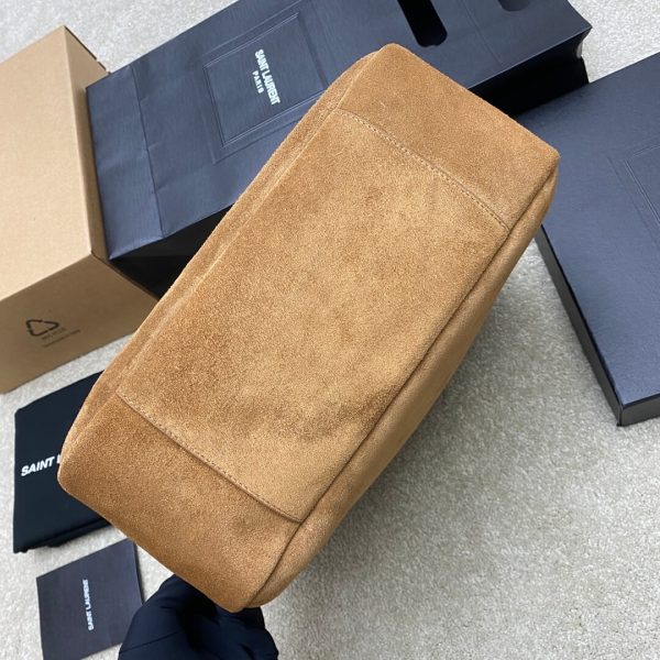 YSL Large LE 5 À 7 bag in soft suede