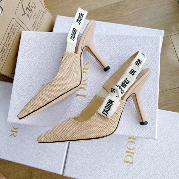 J'Adior Slingback Pump