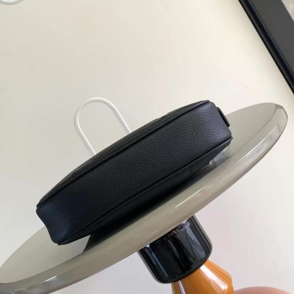 LV Mini Moon