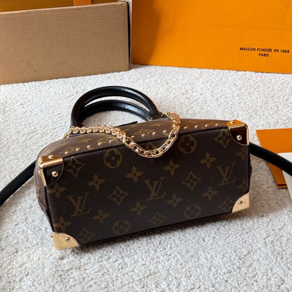 LV Alma Trunk BB