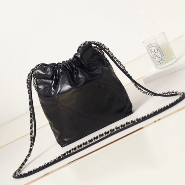 CHANEL 22 MINI HANDBAG(HIGH-END GRADE)