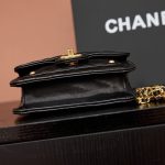 Chanel CLUTCH WITH CHAIN(HIGH-END GRADE)
