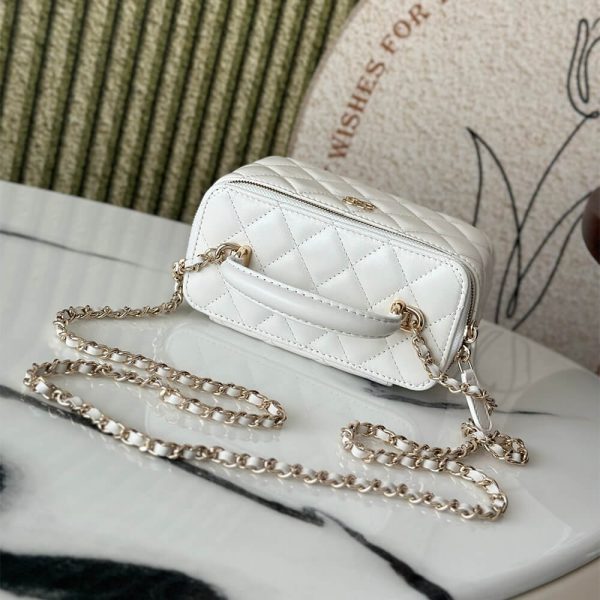 CHANEL Long Vanity with chain