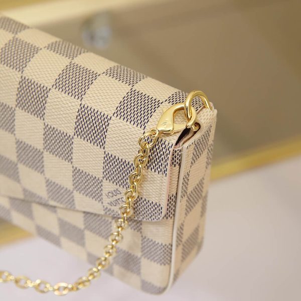 LV Felicie Pochette