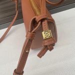 LOEWE Mini Hammock hobo in classic calfskin(HIGH-END GRADE)