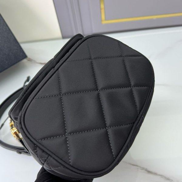 Prada Re-Edition 1995 Chaîne Re-Nylon shoulder bag(HIGH-END GRADE)